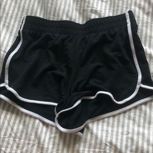 Trendy Short